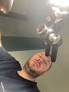 Snapshot of DorianJeday chatting on November 6, 8:15 am DorianJeday online show from November 6, 8:15 am