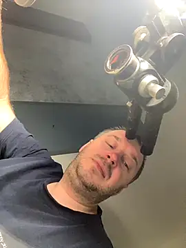 Snapshot of DorianJeday chatting on December 1, 8:41 am DorianJeday online show from December 1, 8:41 am