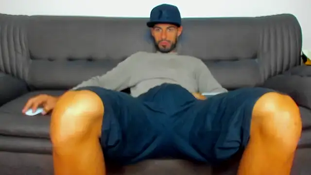 sexyhotmusclesforyou1 online show from November 4, 4:44 am