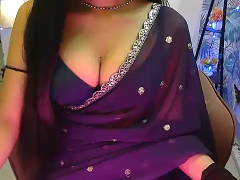 jenifermedow online show from November 14, 3:49 am