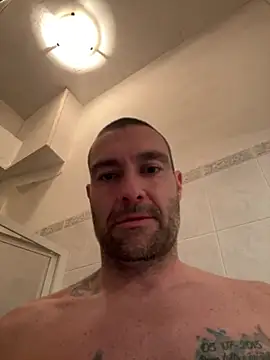 Snapshot of Jackcazzone_82 chatting on February 13, 9:38 pm Jackcazzone 82 online show from February 13, 9:38 pm