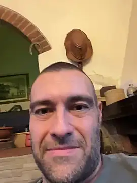 Snapshot of Jackcazzone_82 chatting on March 1, 11:26 pm Jackcazzone 82 online show from March 1, 11:26 pm