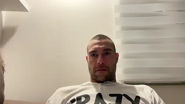 Snapshot of Jackcazzone_82 chatting on March 3, 10:31 pm Jackcazzone 82 online show from March 3, 10:31 pm