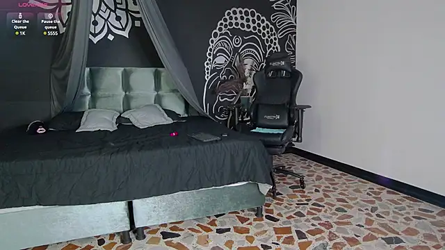 Arii moon online show from March 1, 11:26 pm