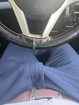 Snapshot of BadboySLR_8899 chatting on March 17, 9:45 am BadboySLR 8899 online show from March 17, 9:45 am