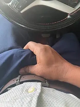 Snapshot of BadboySLR_8899 chatting on March 19, 10:08 am BadboySLR 8899 online show from March 19, 10:08 am