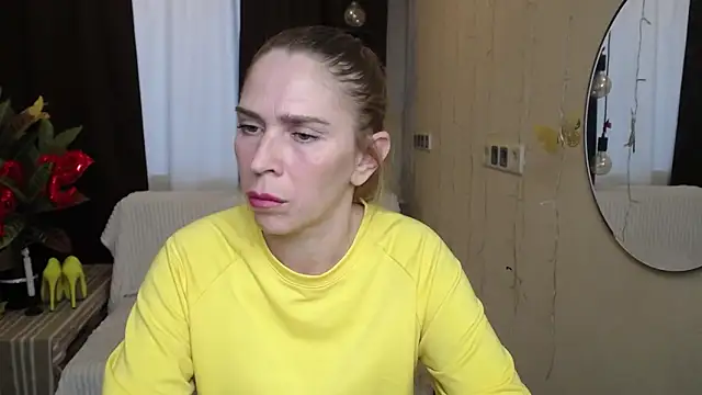 TessaDaybreak online show from February 13, 2:20 pm