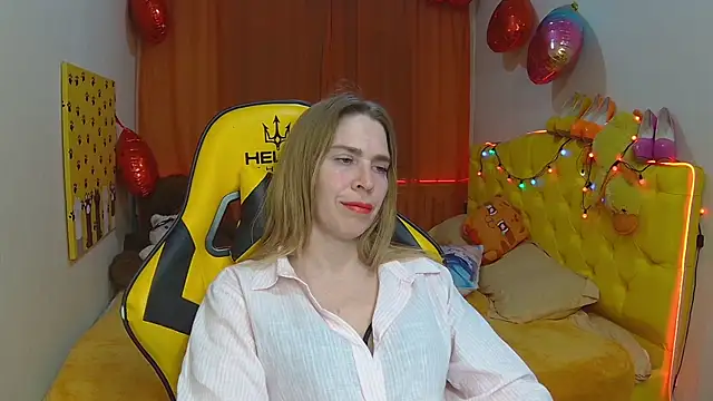 TessaDaybreak online show from March 7, 1:40 pm