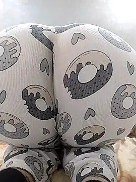 Dalou3a-69 online show from December 17, 8:53 am