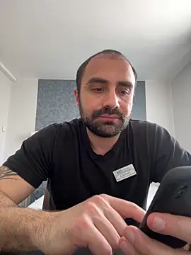 morfeoX online show from February 23, 1:21 pm