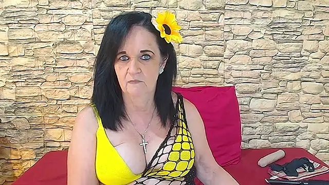 LuciousGrace online show from June 12, 5:39 am