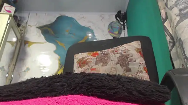 Snapshot of Gaby-sexy chatting on May 22, 3:50 pm Gaby-sexy online show from May 22, 3:50 pm