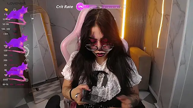 Snapshot of Anni_acker_b chatting on October 8, 12:58 pm Anni acker b online show from October 8, 12:58 pm