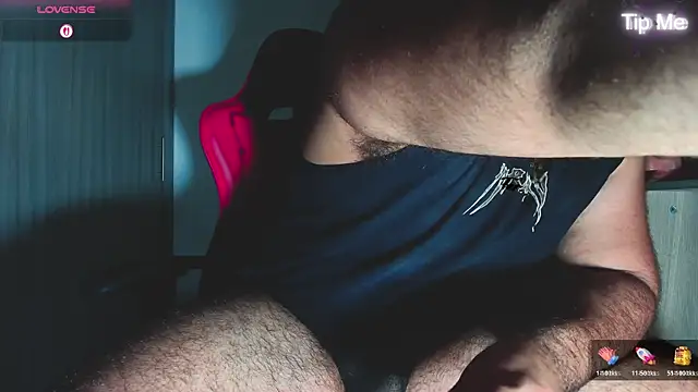 Snapshot of PlayboyMorgan chatting on December 3, 1:02 am PlayboyMorgan online show from December 3, 1:02 am