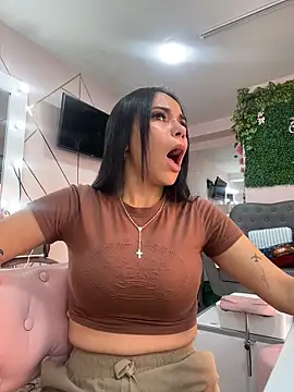 Naatalia online show from February 17, 9:32 pm