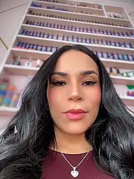 Snapshot of Naatalia chatting on June 12, 5:34 pm Naatalia online show from June 12, 5:34 pm