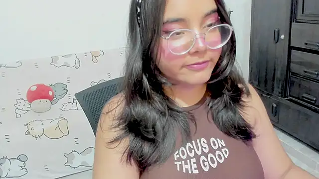 Snapshot of Naoko_7w7 chatting on November 17, 12:38 am Naoko 7w7 online show from November 17, 12:38 am