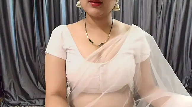 Snapshot of goldiwets chatting on March 1, 4:04 am goldiwets online show from March 1, 4:04 am