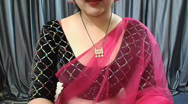 Snapshot of goldiwets chatting on March 5, 4:02 am goldiwets online show from March 5, 4:02 am