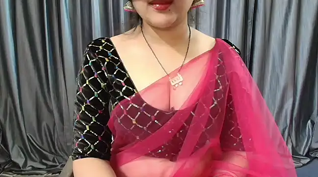 Snapshot of goldiwets chatting on March 5, 7:05 am goldiwets online show from March 5, 7:05 am