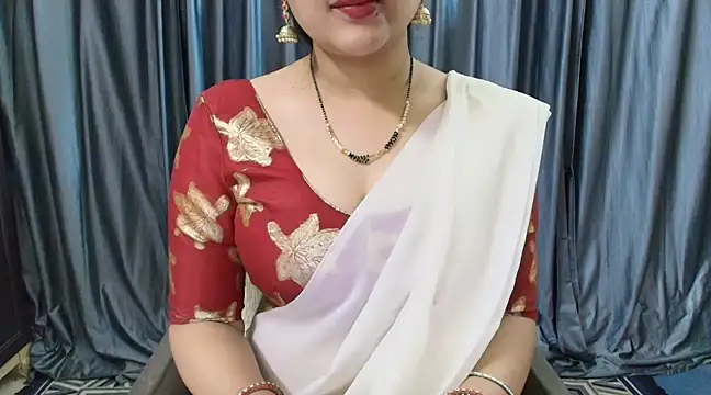 Snapshot of goldiwets chatting on March 13, 4:05 am goldiwets online show from March 13, 4:05 am