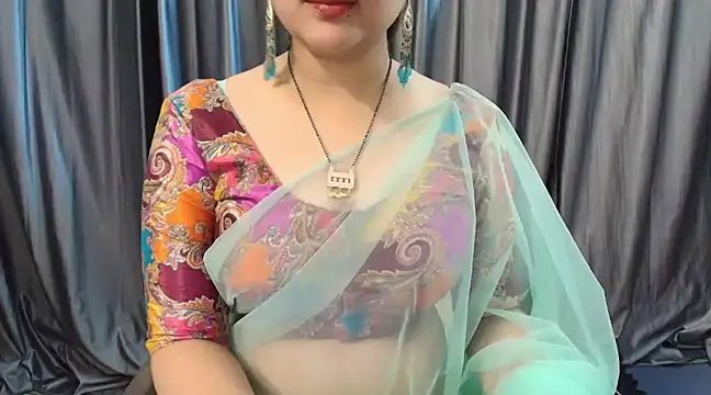 Snapshot of goldiwets chatting on March 21, 4:28 am goldiwets online show from March 21, 4:28 am