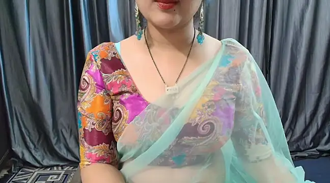 Snapshot of goldiwets chatting on March 21, 4:07 pm goldiwets online show from March 21, 4:07 pm