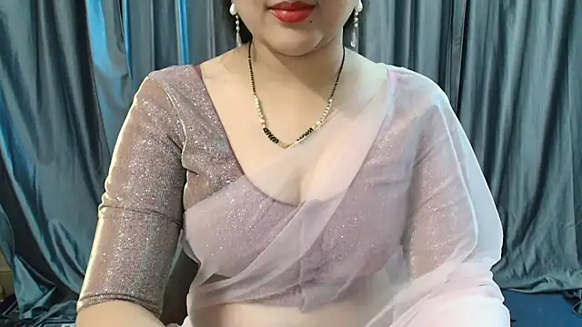 Snapshot of goldiwets chatting on October 3, 9:06 am goldiwets online show from October 3, 9:06 am