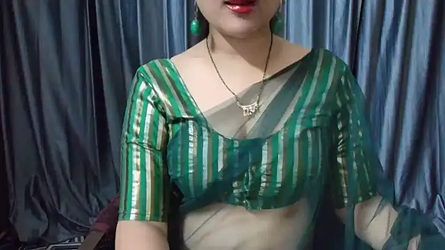 Snapshot of goldiwets chatting on November 6, 4:30 pm goldiwets online show from November 6, 4:30 pm