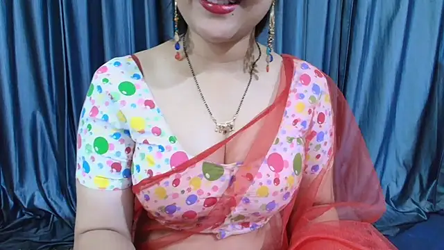 Snapshot of goldiwets chatting on November 27, 4:20 pm goldiwets online show from November 27, 4:20 pm