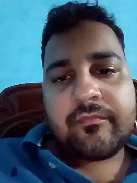 Snapshot of susthovai chatting on October 3, 6:16 pm susthovai online show from October 3, 6:16 pm