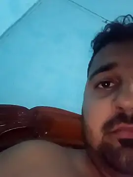 Snapshot of susthovai chatting on October 4, 6:06 pm susthovai online show from October 4, 6:06 pm