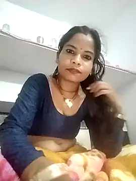 MEENA ROY online show from February 15, 5:50 pm