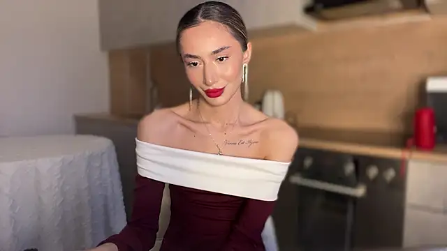 alissadreams online show from May 12, 3:31 pm