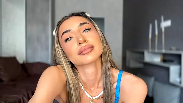 alissadreams online show from June 28, 10:32 am