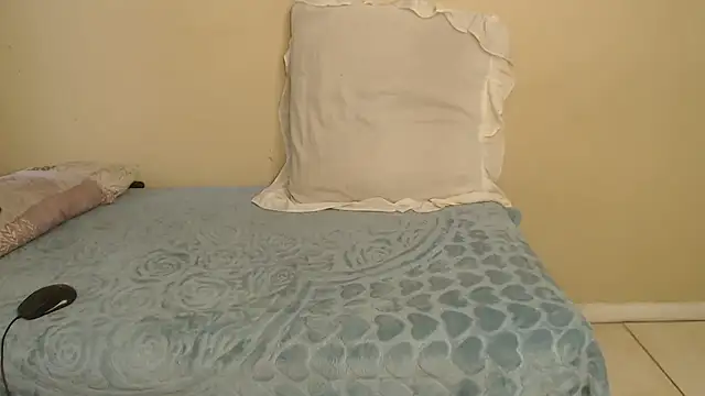 Snapshot of PinkMagic chatting on September 9, 1:43 pm PinkMagic online show from September 9, 1:43 pm