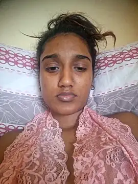 Snapshot of indianpink_lips chatting on November 9, 12:36 pm indianpink lips online show from November 9, 12:36 pm