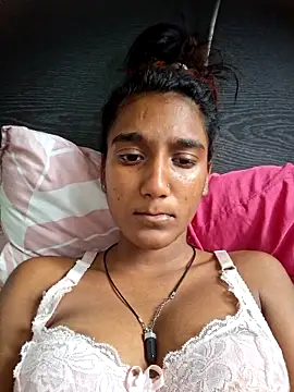 indianpink lips online show from March 6, 12:34 pm