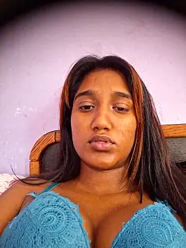 Snapshot of indianpink_lips chatting on May 15, 12:01 pm indianpink lips online show from May 15, 12:01 pm