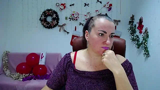 DianaMGG online show from December 19, 6:26 pm