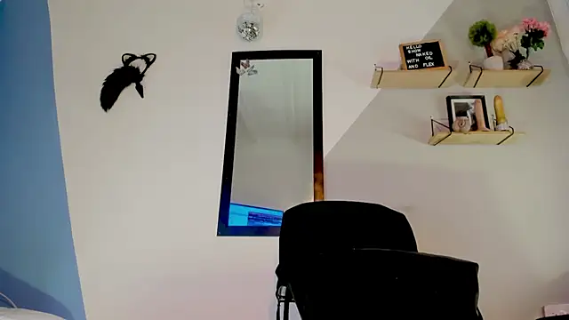 Snapshot of Aria_fitness chatting on January 15, 1:05 pm Aria fitness online show from January 15, 1:05 pm