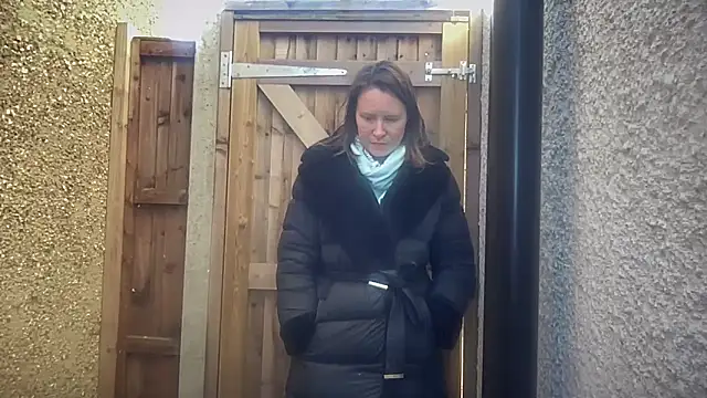 Snapshot of eatmypie69 chatting on February 4, 11:49 am eatmypie69 online show from February 4, 11:49 am