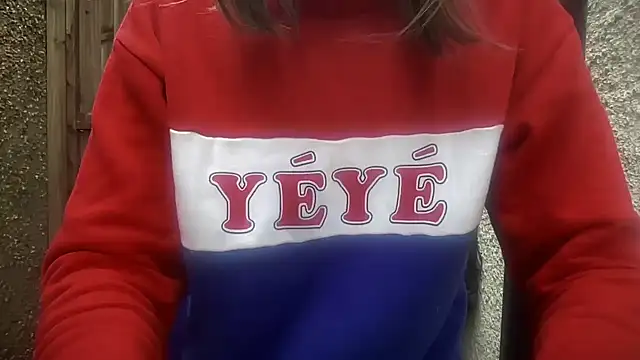 Snapshot of eatmypie69 chatting on February 27, 10:59 am eatmypie69 online show from February 27, 10:59 am