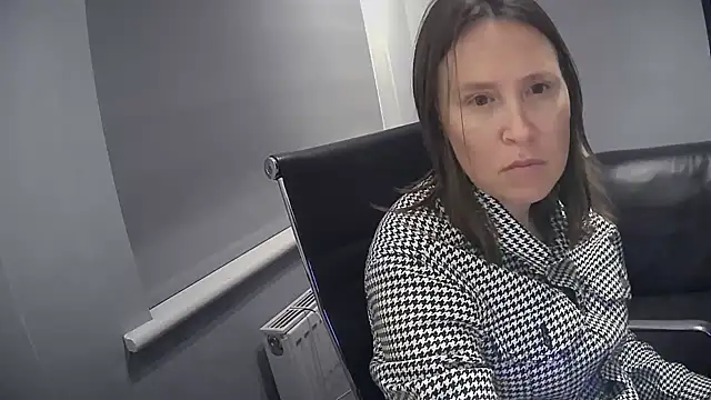 Snapshot of eatmypie69 chatting on February 28, 8:54 pm eatmypie69 online show from February 28, 8:54 pm