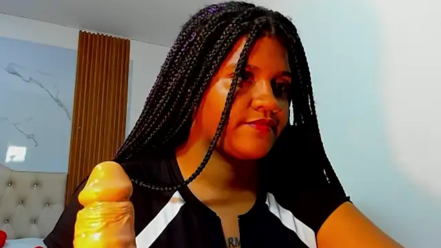 ZahraRose online show from January 13, 8:03 pm