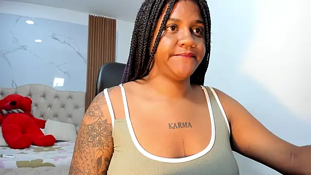 ZahraRose online show from January 16, 8:13 pm