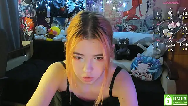 Snapshot of YumikoMori chatting on February 21, 11:22 am YumikoMori online show from February 21, 11:22 am