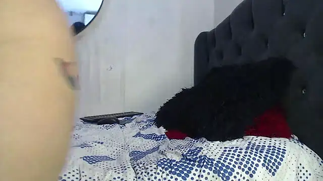 melany rouse18 online show from March 14, 9:00 pm