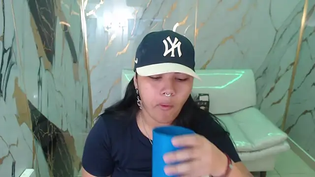 melany rouse18 online show from November 18, 11:36 am