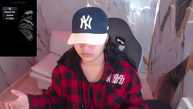 melany rouse18 online show from December 5, 1:09 pm